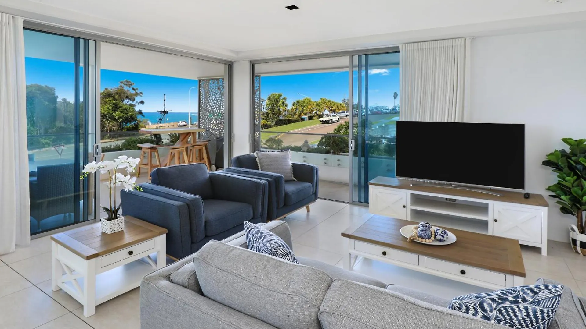Elysee Beachside Apartments Alexandra Headland 0*,