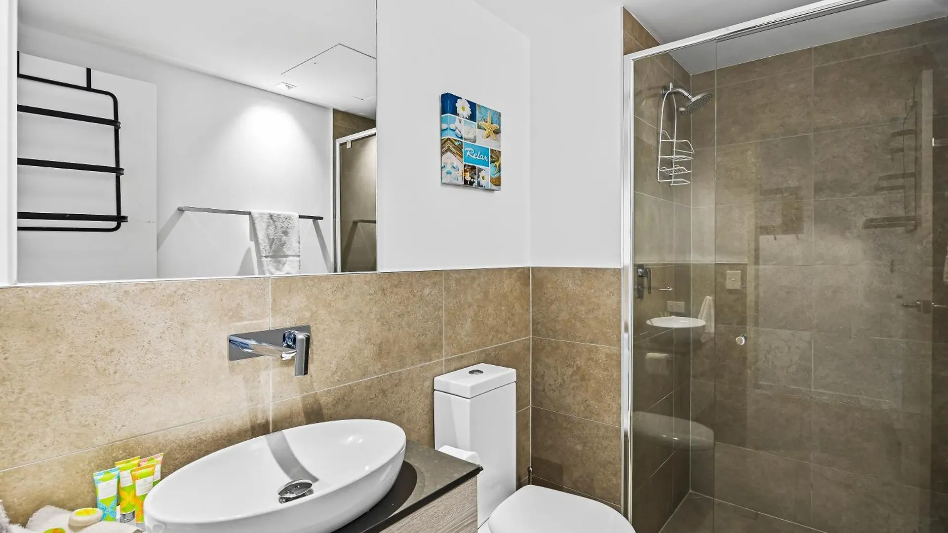 Elysee Beachside Apartments Alexandra Headland 0*,